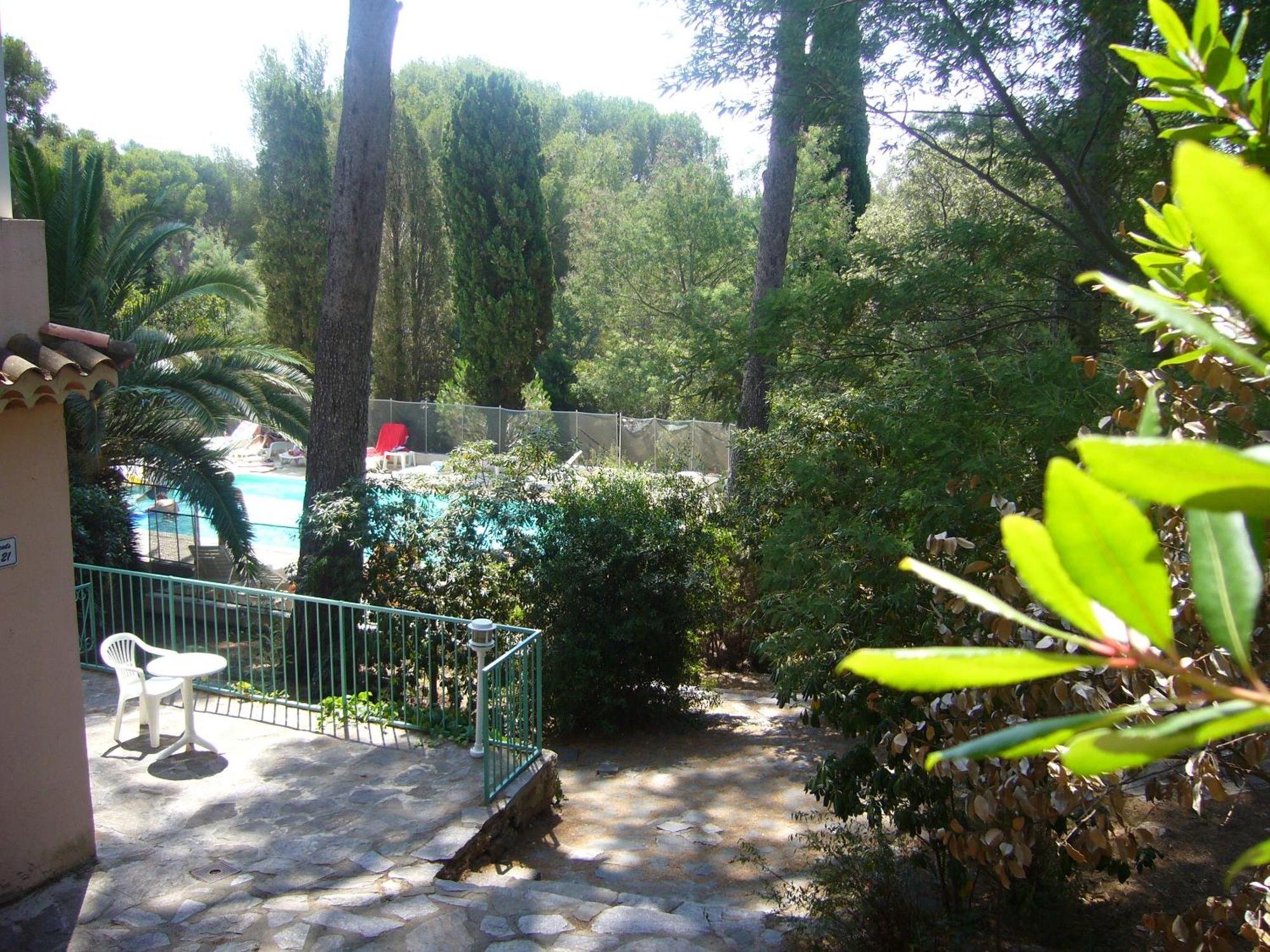 Hotel De La Mer La Croix-Valmer Exteriér fotografie
